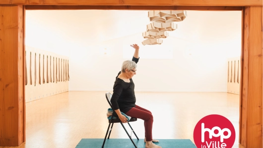 Yoga sur chaise