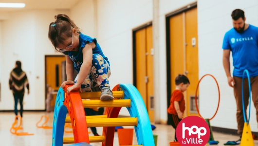 Pirouette et Cabriole Hop