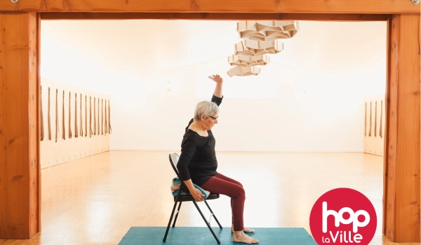 Yoga sur chaise