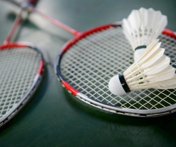 Badminton