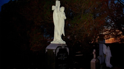 Cimetiere St Christophe Eclpse N Shaink 2024